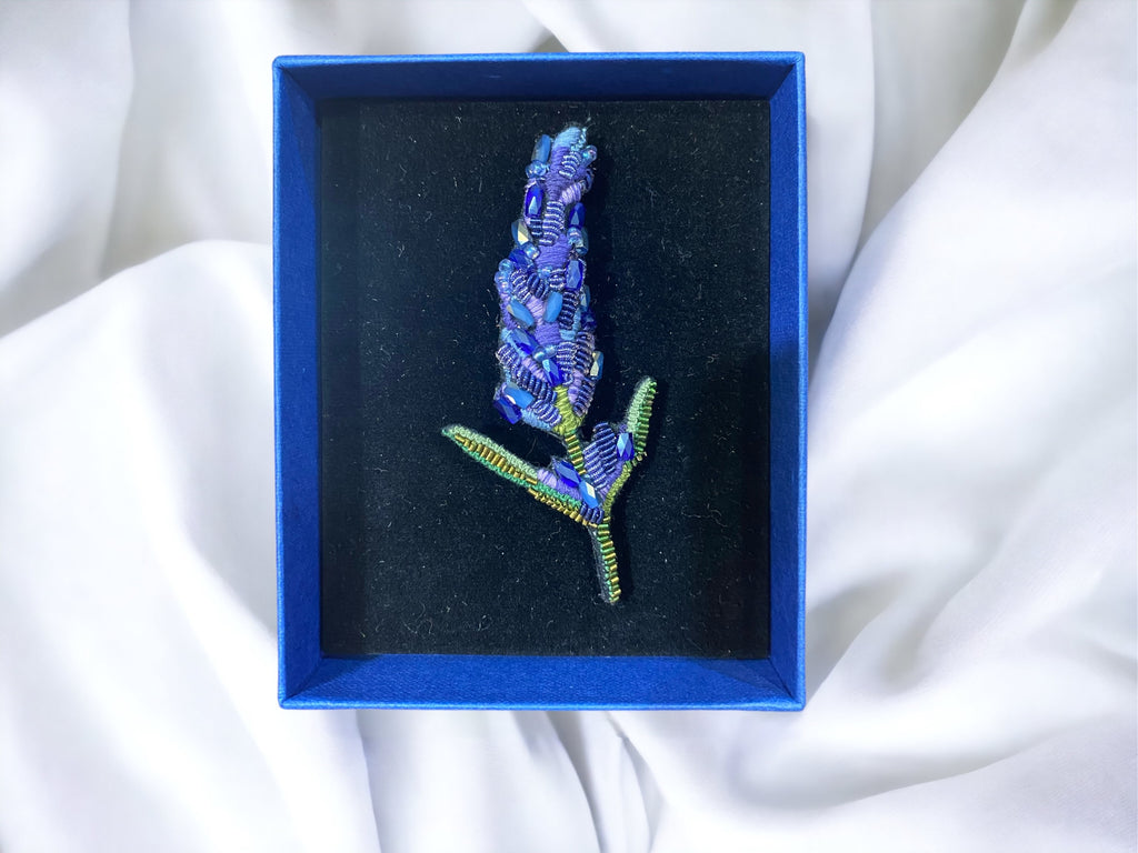 Brooch Lavender